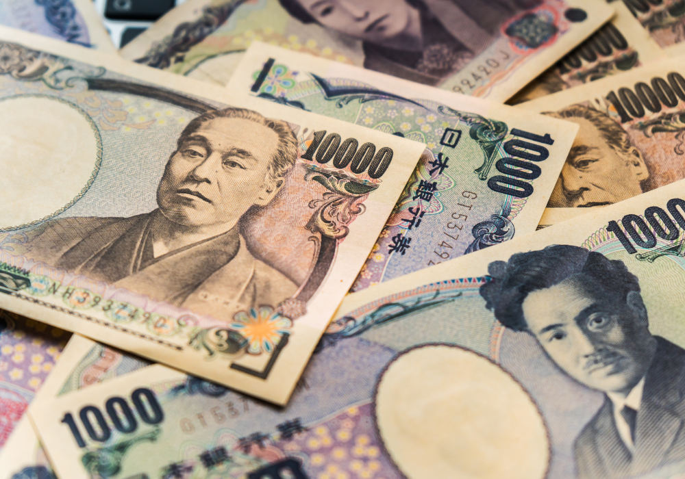 BoJ will continue effective zero interest rate policy anyway in Japan ...